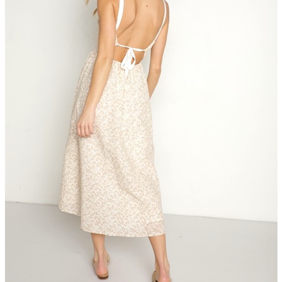 En Saison Lucia Cream Floral Midi Dress Size Medium - Picture 3 of 13